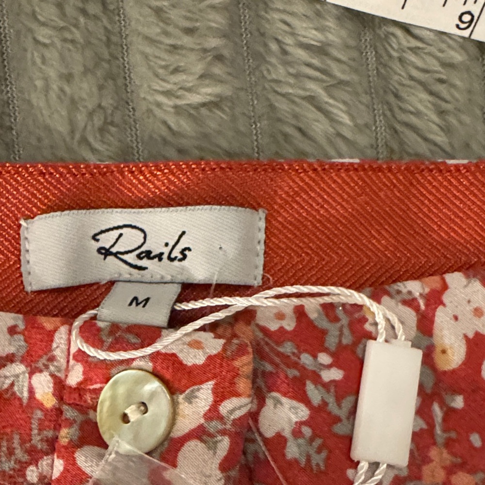 Rails Red Floral Button-Front Midi Skirt - Picture 2 of 7